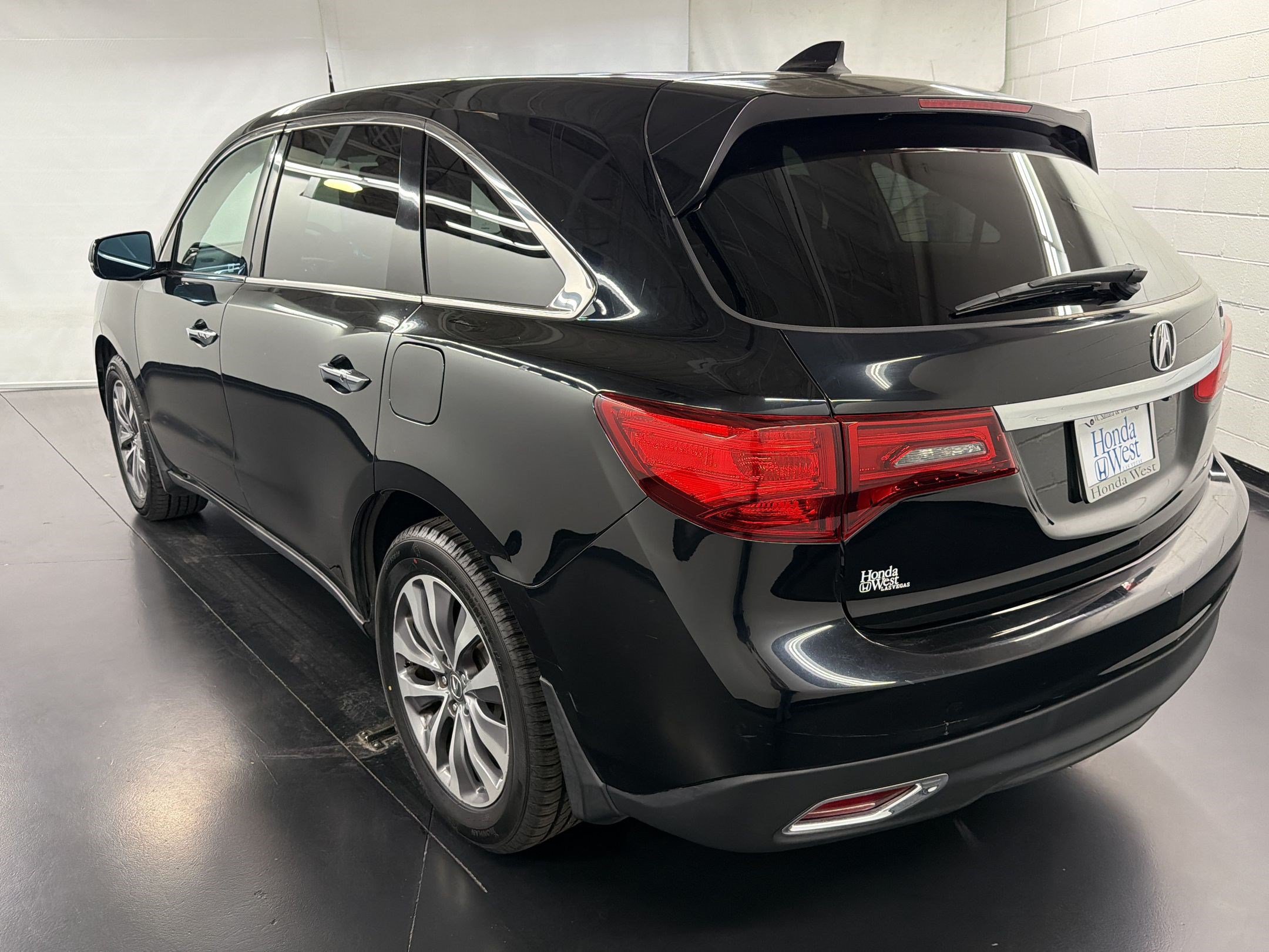 Used 2014 Acura MDX w/ Technology Package FWD image 3