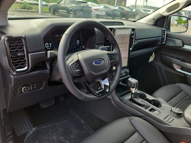 New 2026 Ford Ranger Lariat w/ FX4 Off-Road Package AWD/4WD image 18