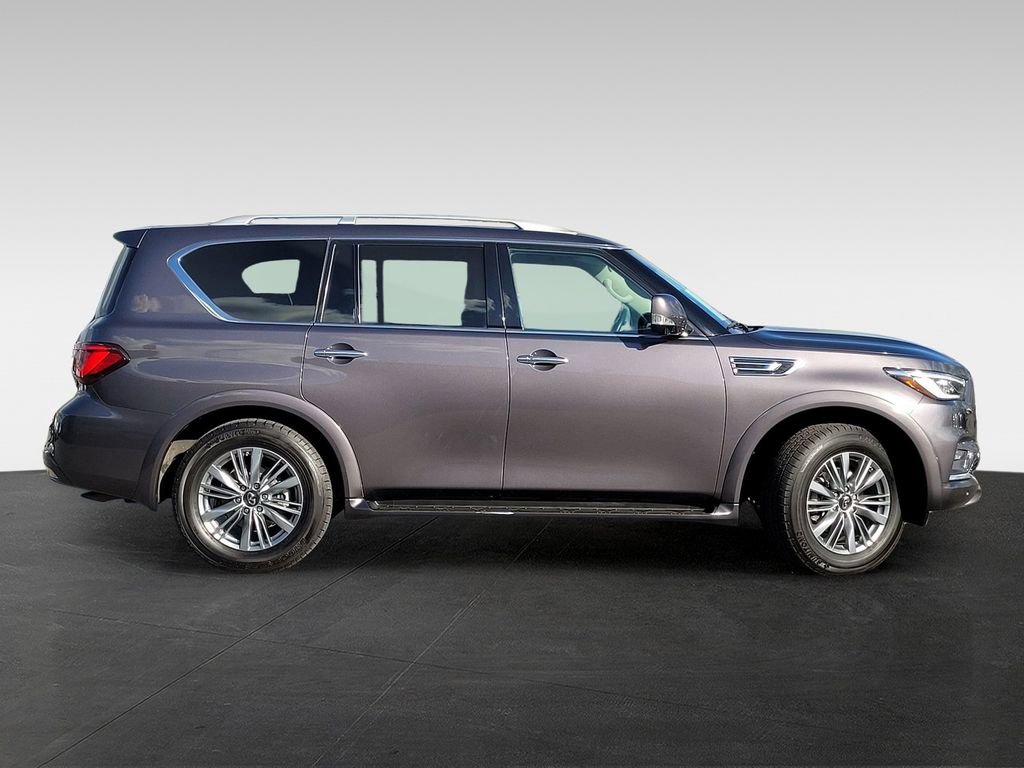 Used 2022 INFINITI QX80 Luxe image 3