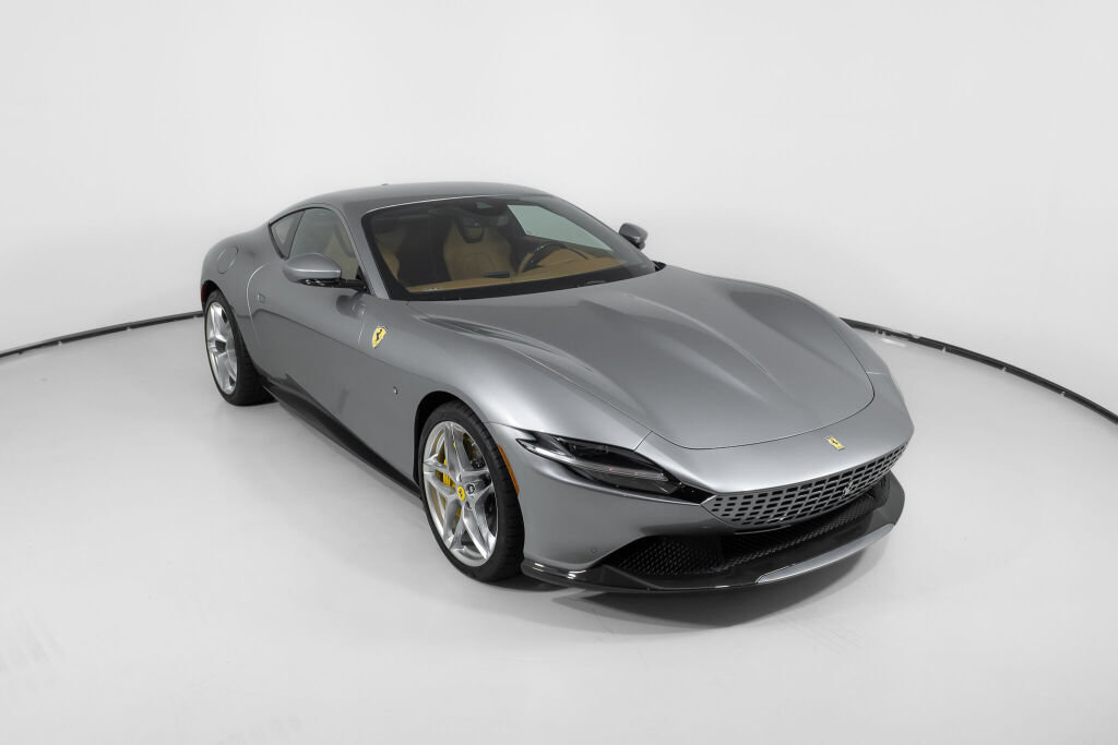 Used 2024 Ferrari Roma RWD image 22