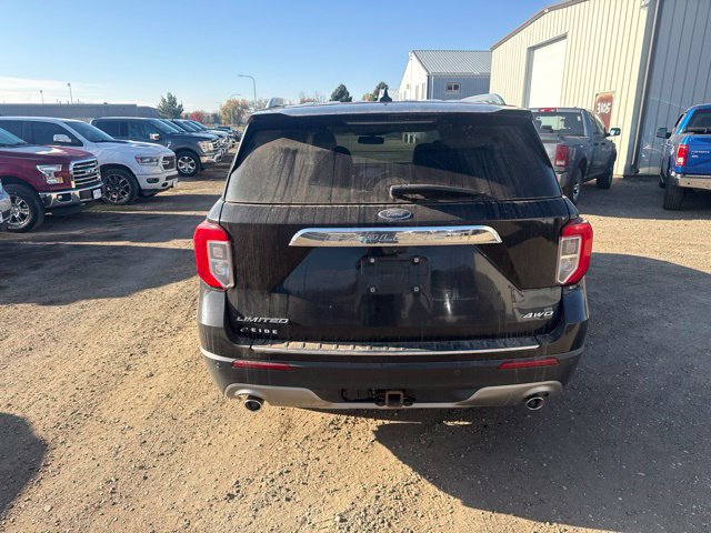 Used 2022 Ford Explorer Limited w/ Equipment Group 301A AWD/4WD image 11