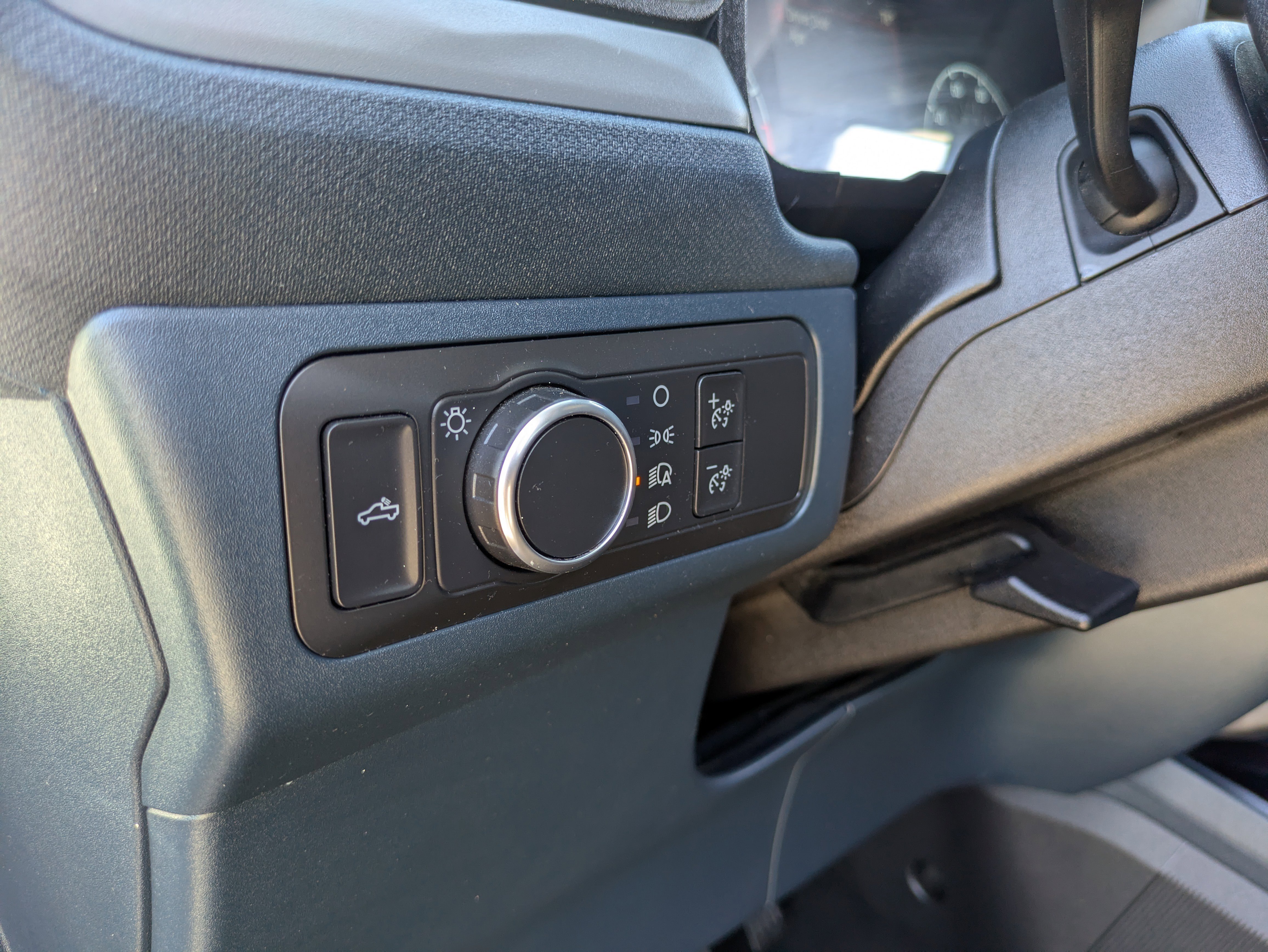 Used 2022 Ford Maverick XL image 19