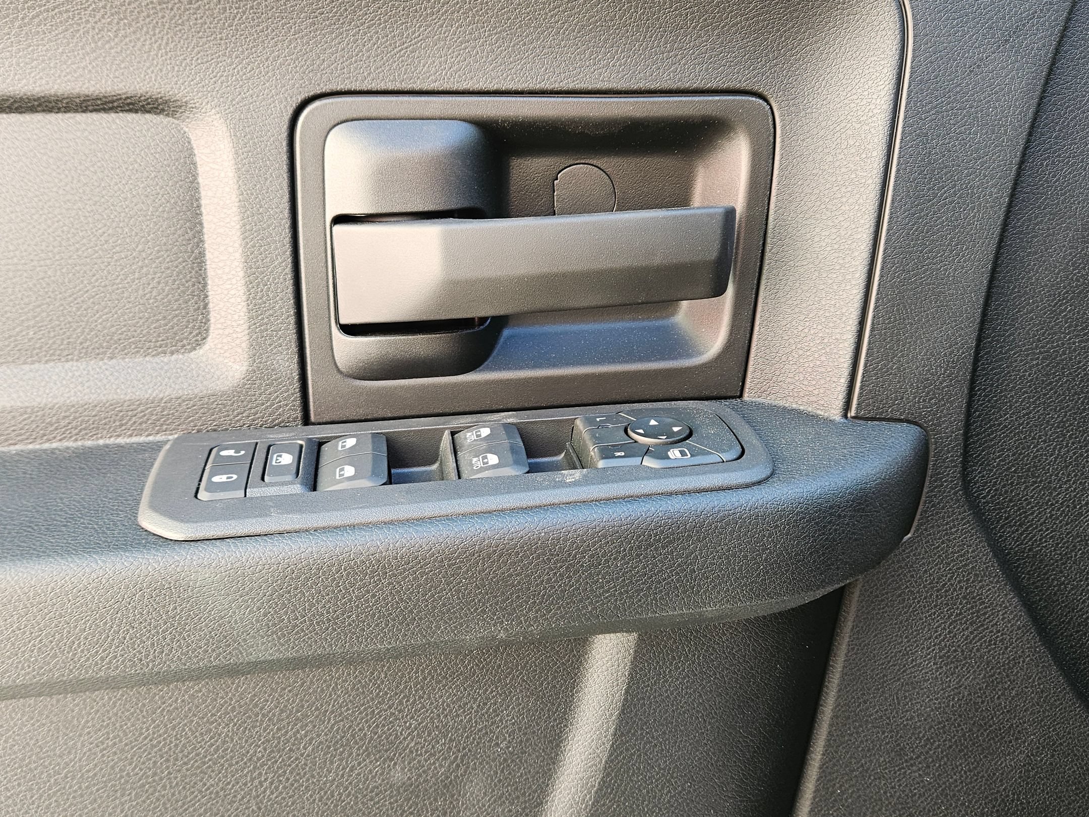 New 2026 RAM 2500 Tradesman AWD/4WD image 16