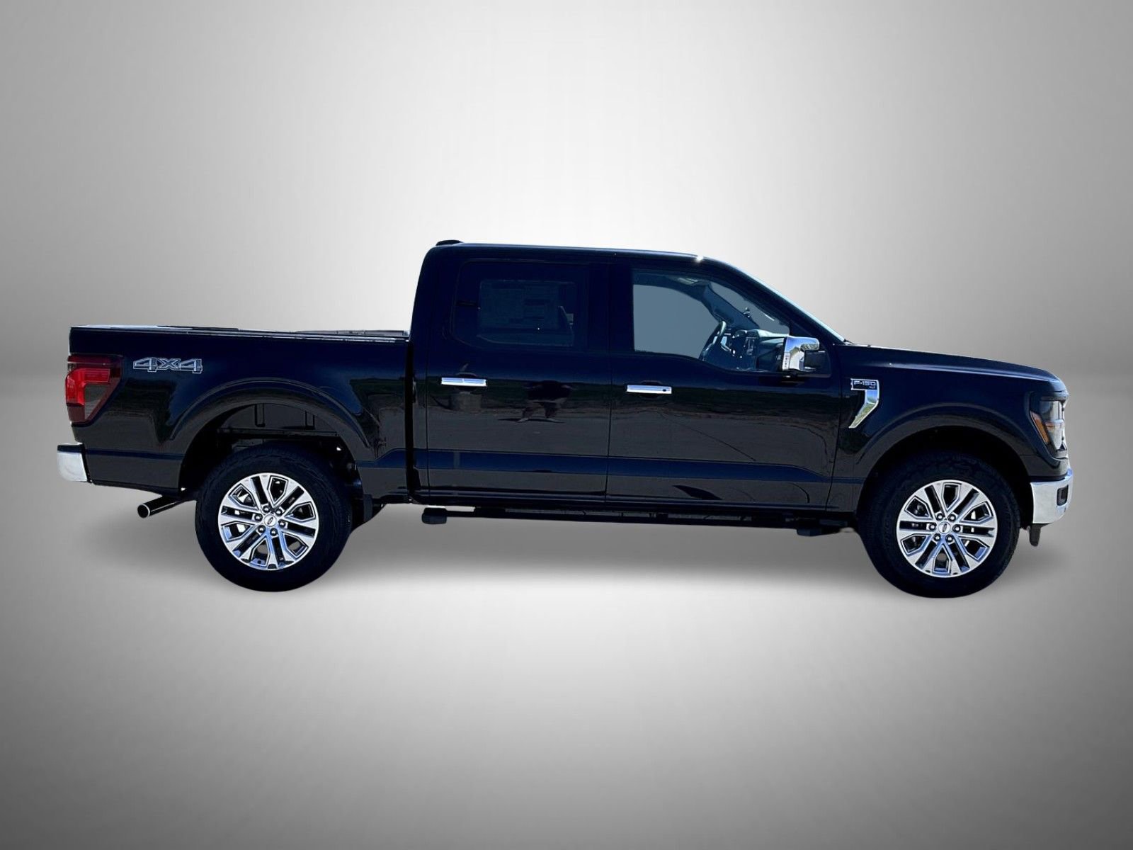 New 2026 Ford F150 XLT w/ Equipment Group 302A MID AWD/4WD image 4