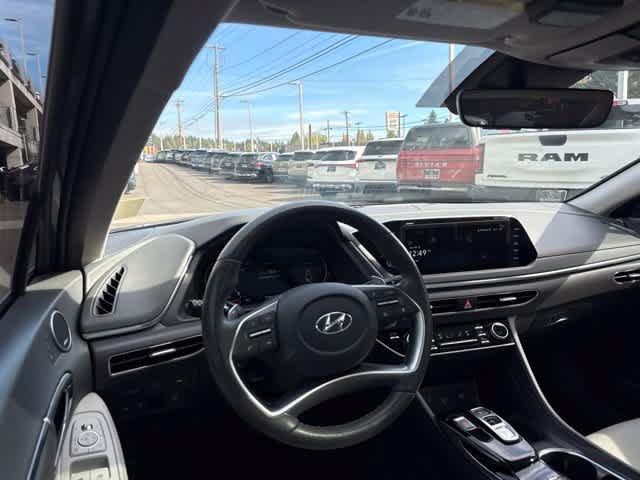 Used 2023 Hyundai Sonata Limited w/ Cargo Package FWD image 12