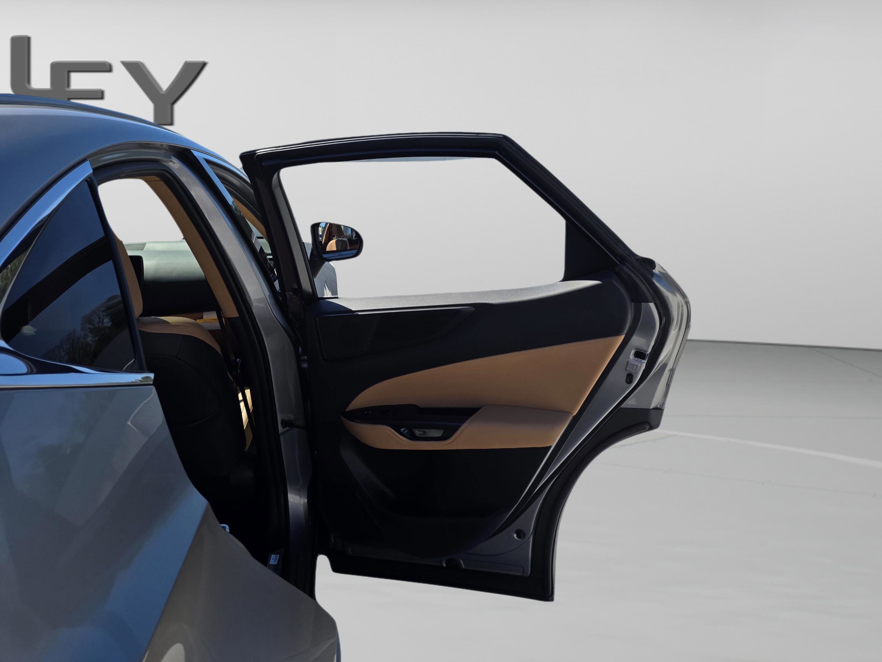 Used 2026 Lexus NX 350 AWD w/ Accessory Package (2T) image 23