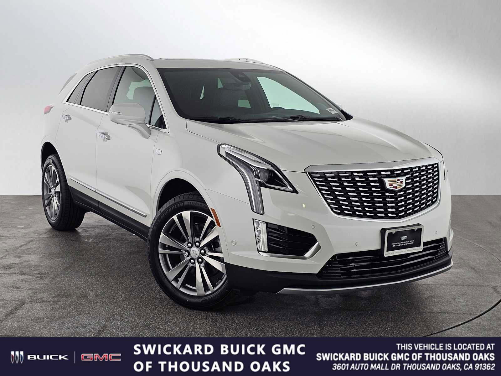 New 2026 Cadillac XT5 Premium Luxury image 1