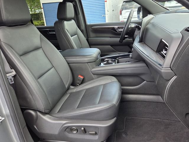 Certified 2025 Chevrolet Tahoe LT image 20