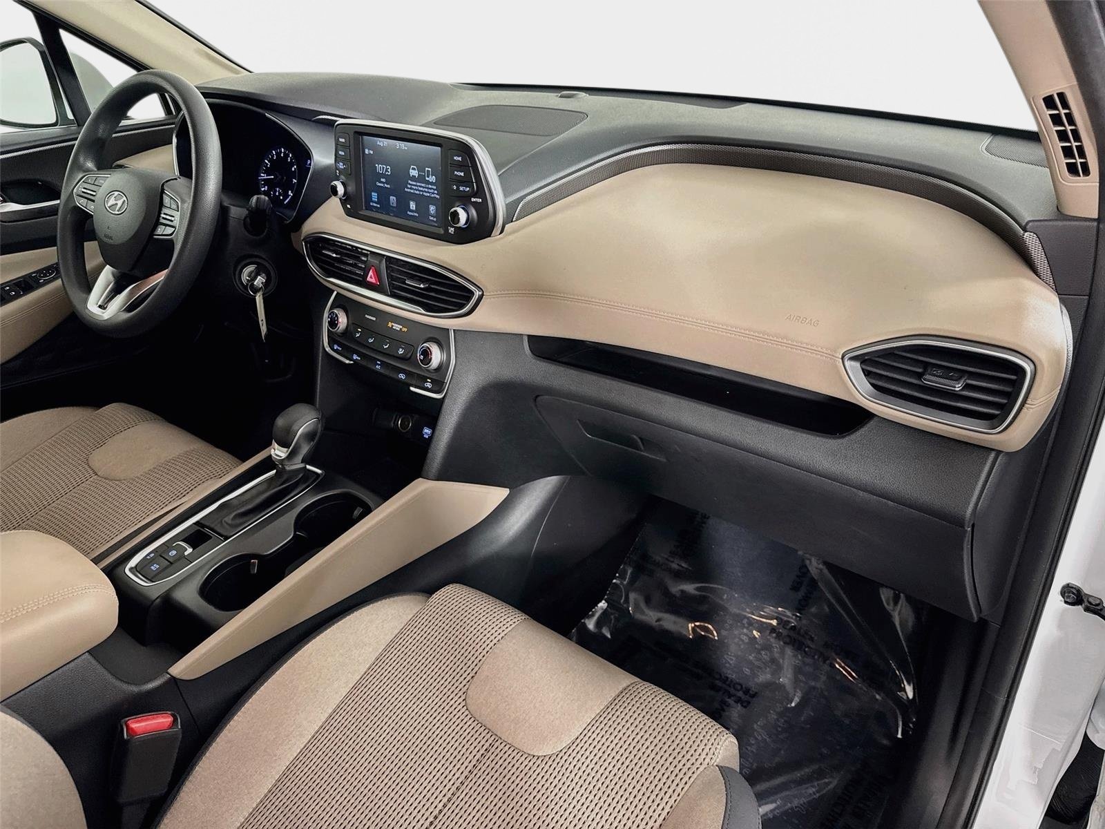 Used 2020 Hyundai Santa Fe SE FWD image 27