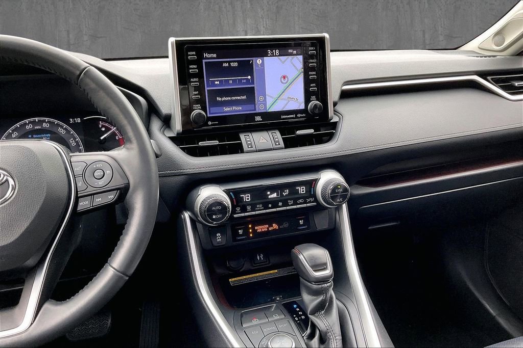 Used 2019 Toyota RAV4 Limited w/ Advanced Technology Package AWD/4WD image 9
