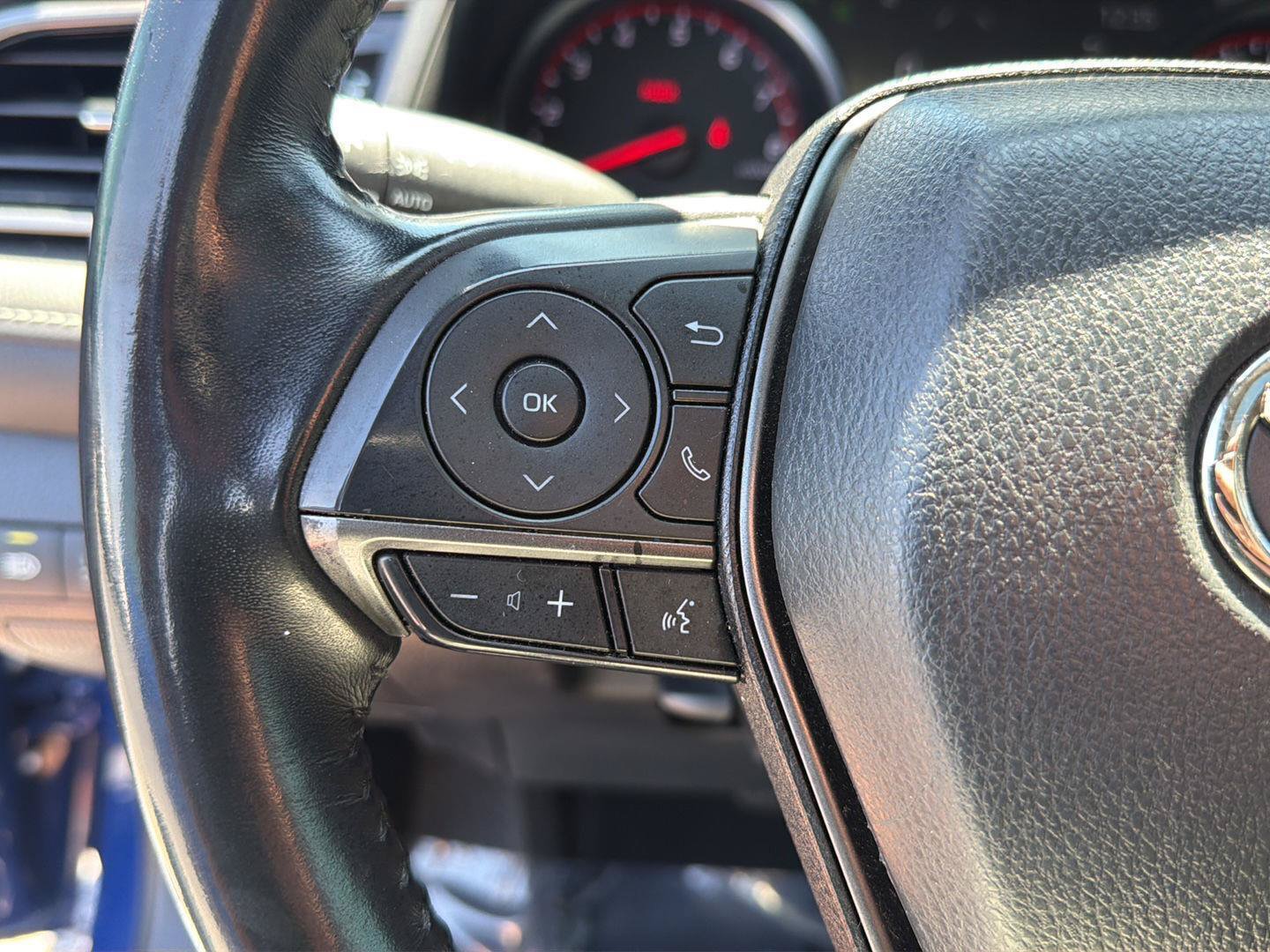 Used 2024 Toyota Camry XSE FWD image 21