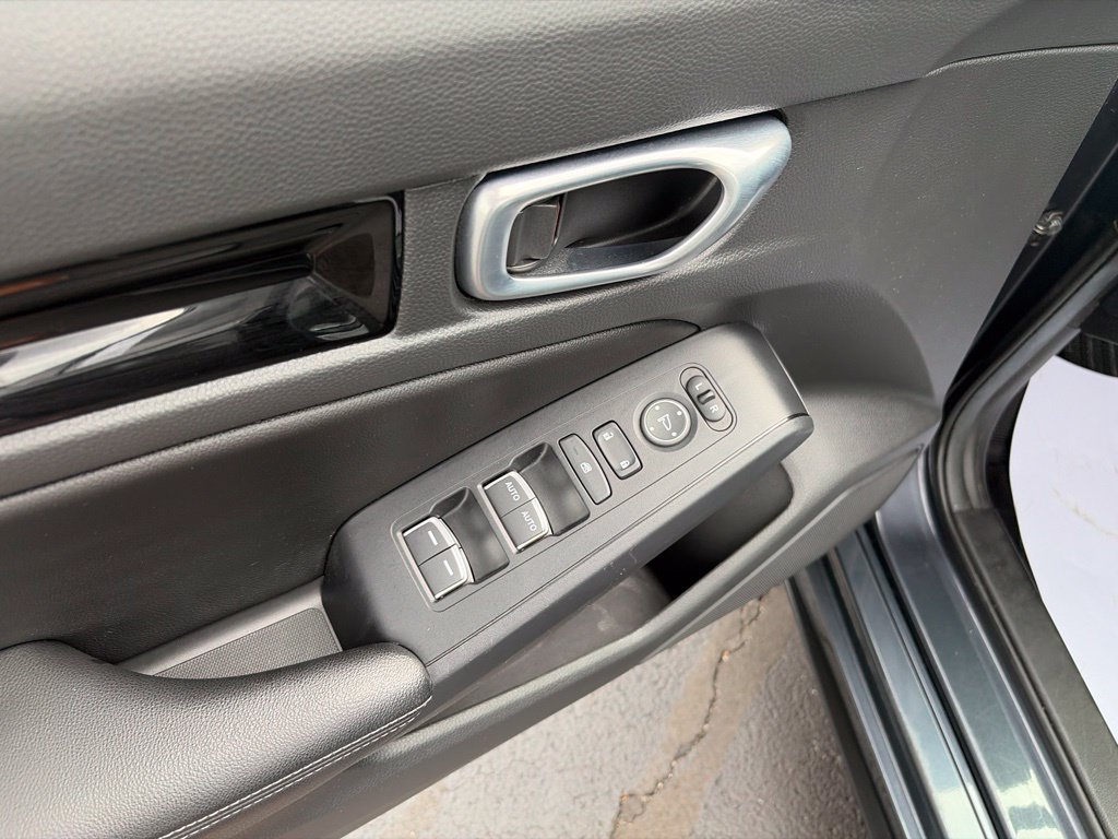 Used 2024 Honda Civic EX-L image 22