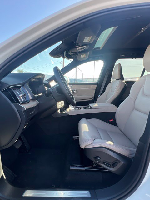 New 2026 Volvo XC90 T8 Ultra w/ Lounge Package AWD/4WD image 25