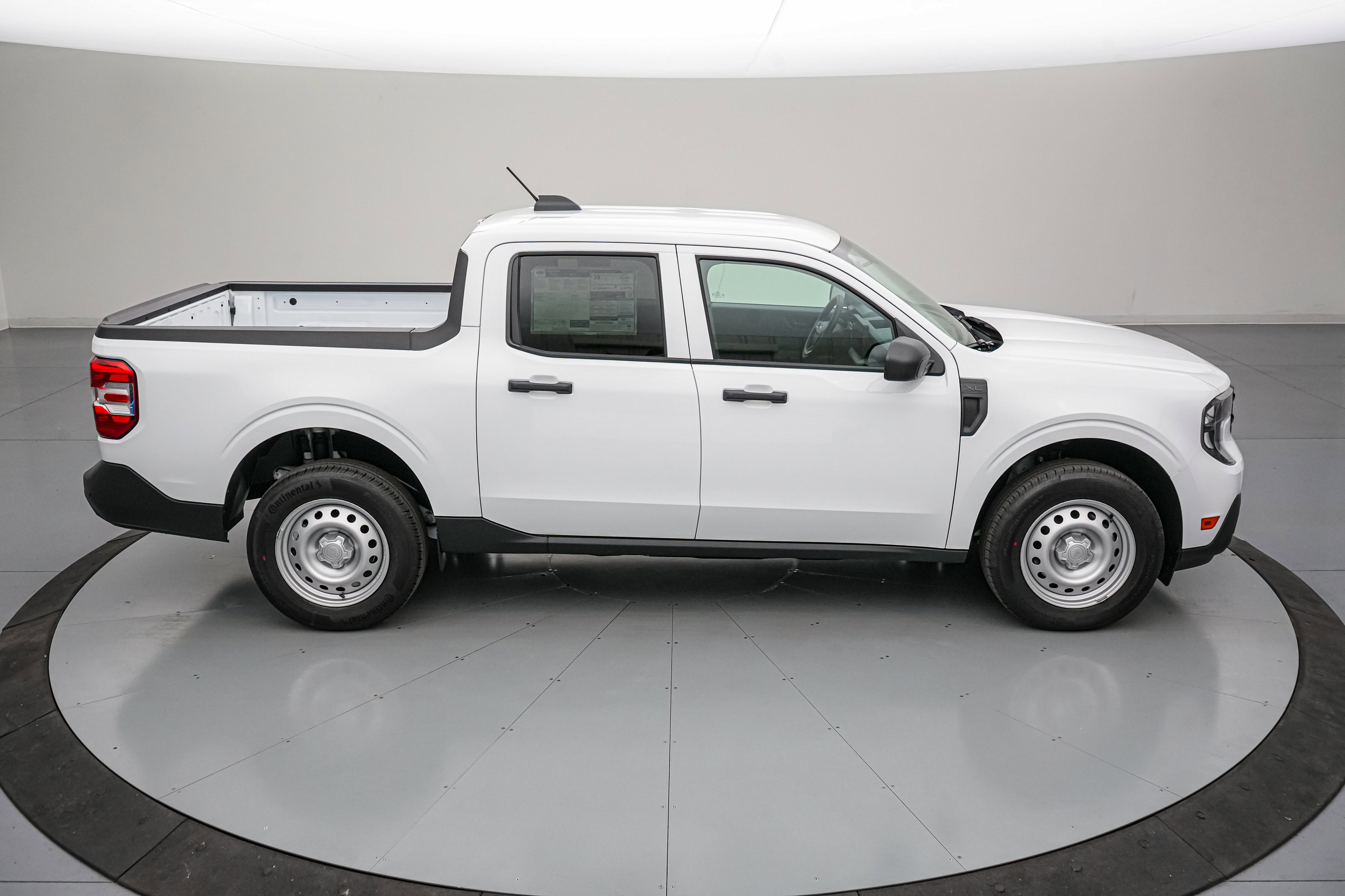 New 2026 Ford Maverick XL FWD image 3
