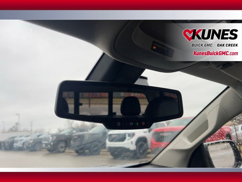 Used 2021 GMC Canyon Denali image 29