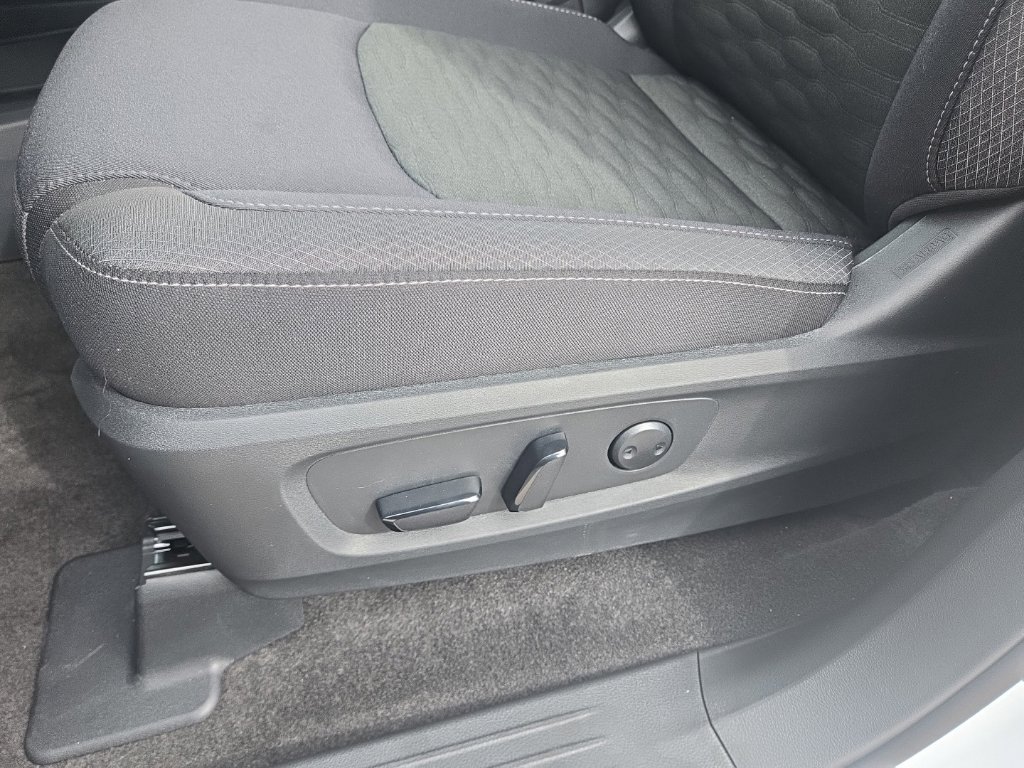 New 2026 Nissan Pathfinder SV FWD image 26