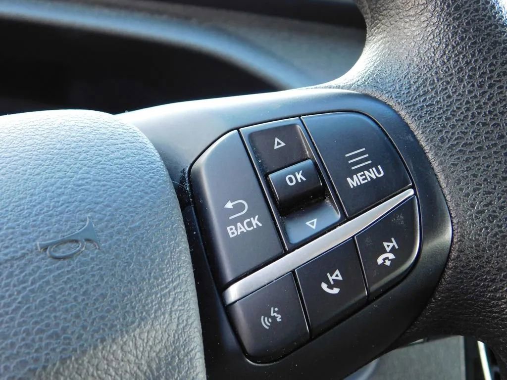 Used 2023 Ford Transit 350 XLT image 19