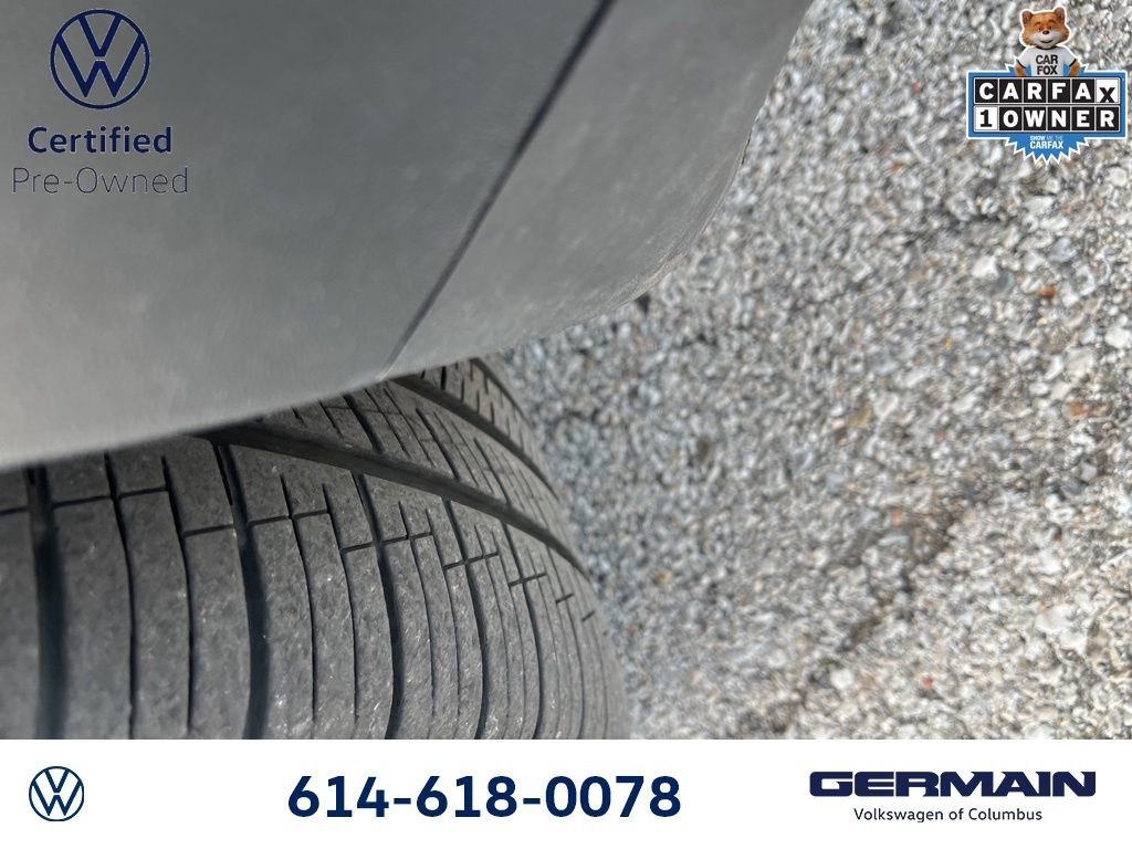 Used 2025 Volkswagen Atlas SE FWD image 14