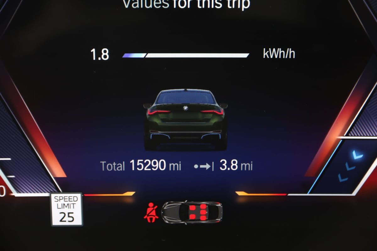 Used 2023 BMW i4 eDrive35 w/ Premium Package RWD image 47