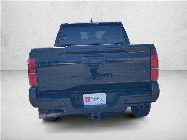Used 2025 Toyota Tacoma TRD Off-Road AWD/4WD image 6