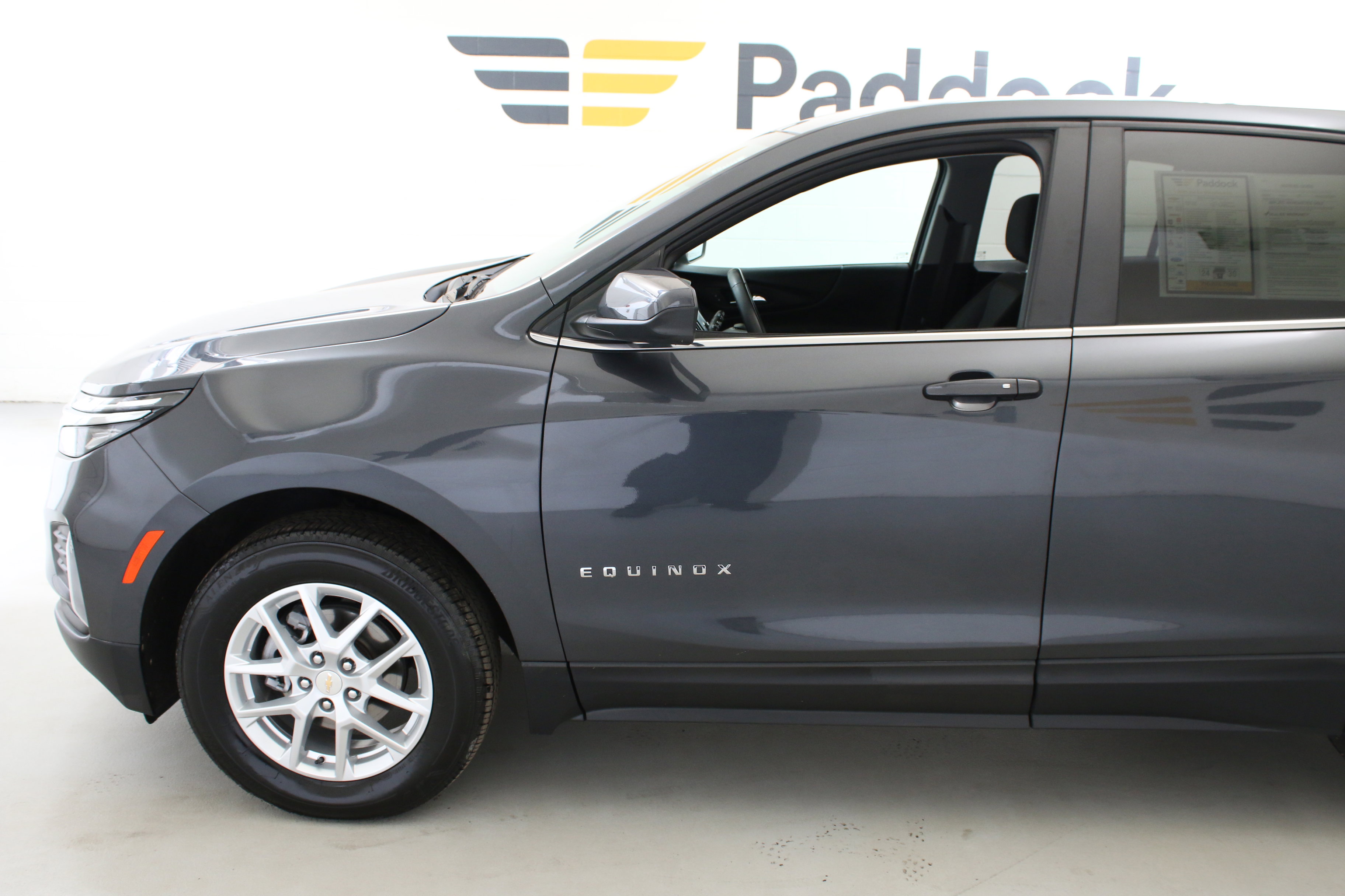 Used 2023 Chevrolet Equinox LT image 4