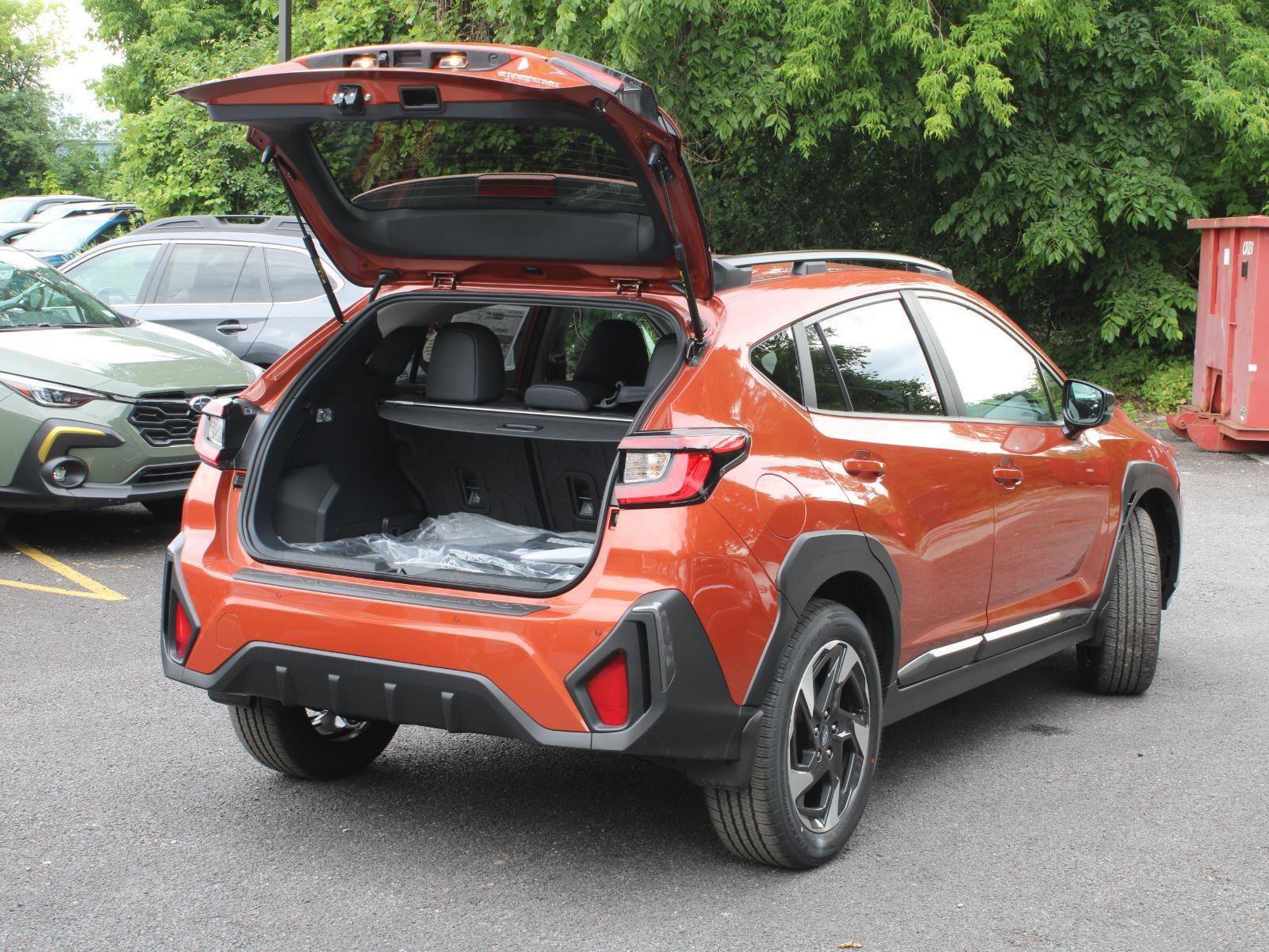 New 2025 Subaru Crosstrek 2.5i Limited w/ Popular Package #4A image 10