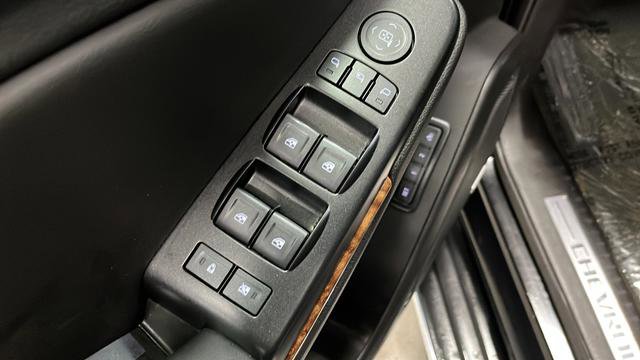Used 2018 Chevrolet Tahoe Premier w/ Max Trailering Package AWD/4WD image 22