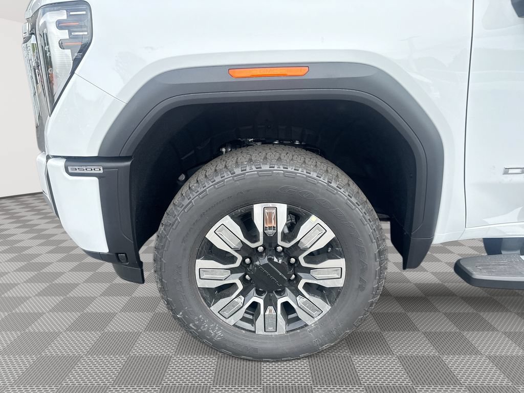 New 2026 GMC Sierra 3500 Denali w/ Denali Reserve Package AWD/4WD image 30