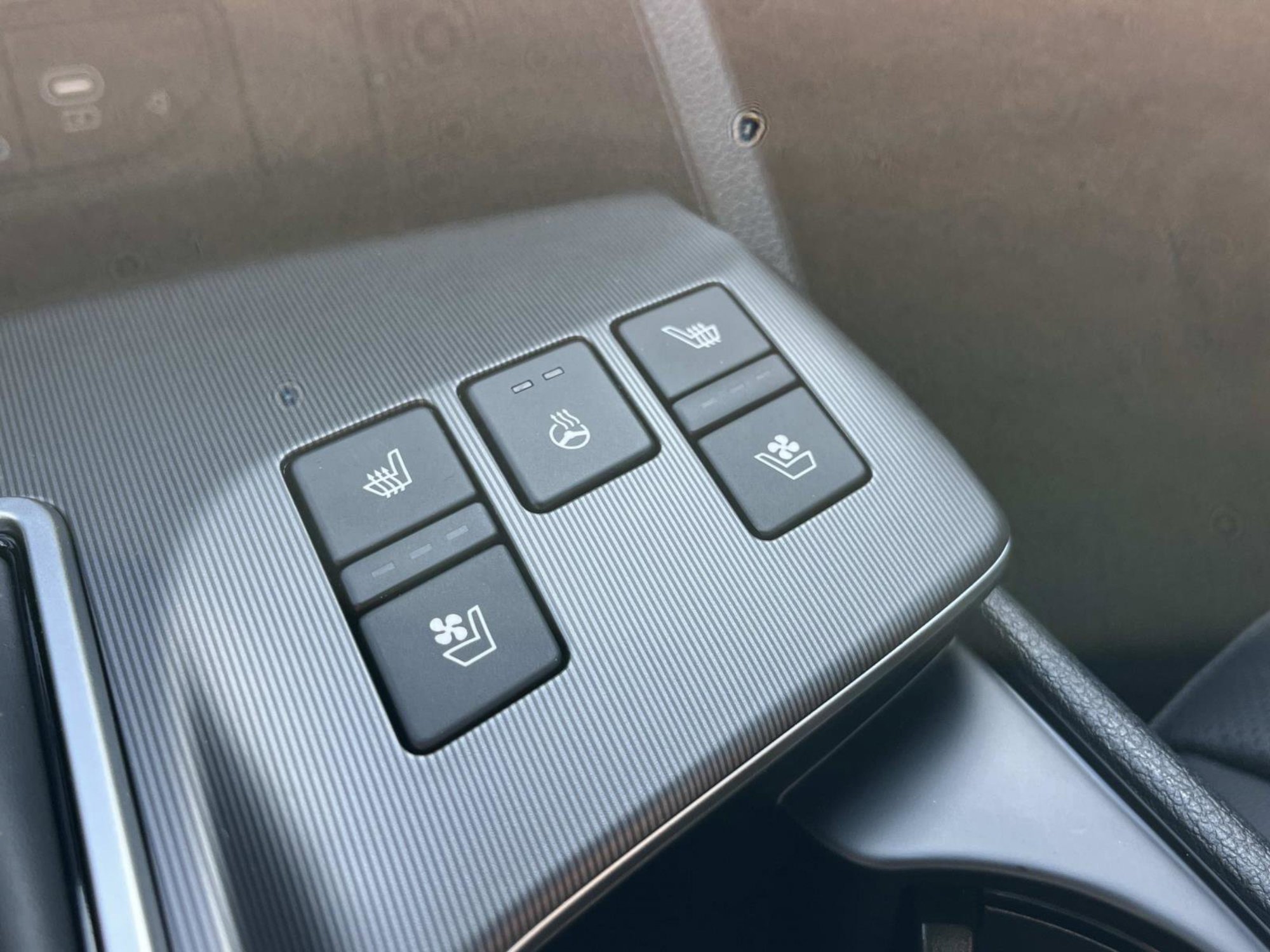 New 2026 Kia Sportage SX AWD/4WD image 33