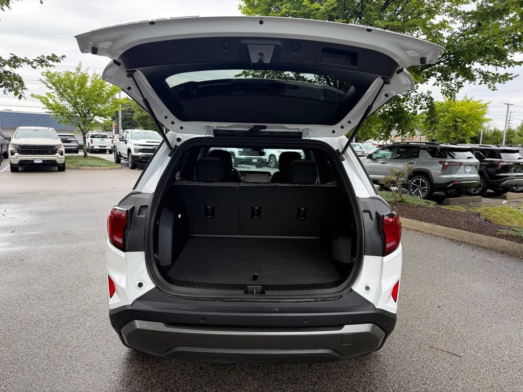 Used 2026 GMC Terrain Elevation AWD/4WD image 11