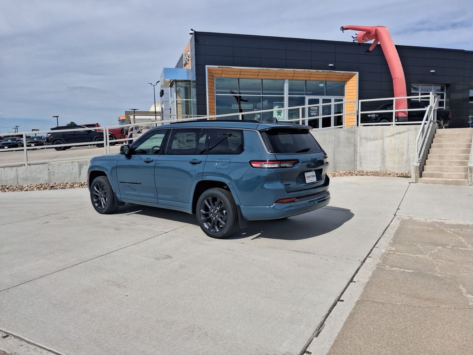 New 2026 Jeep Grand Cherokee L Limited AWD/4WD image 3