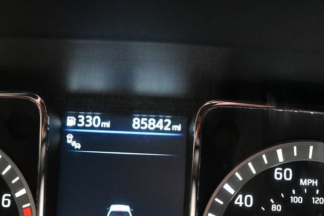 Used 2019 Nissan Titan PRO-4X w/ Pro-4x Convenience Package image 16