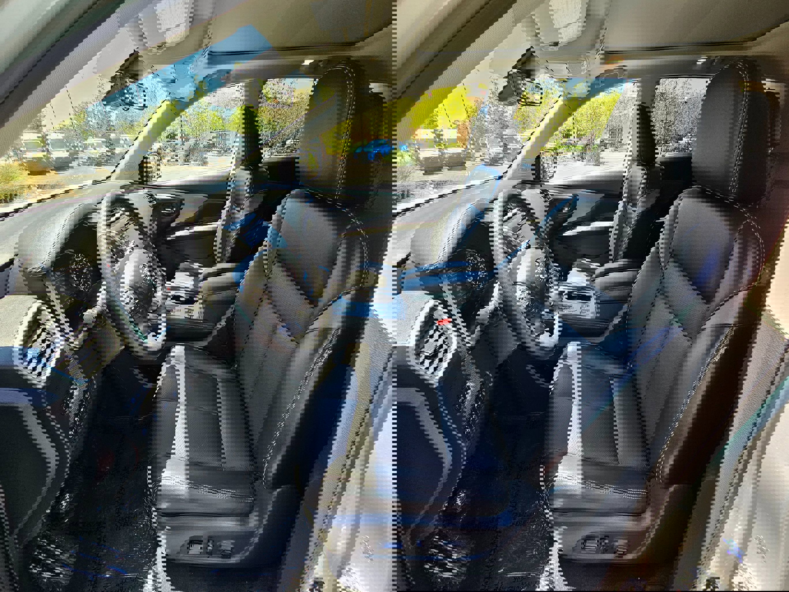 Used 2024 Nissan Murano SL w/ Cargo Package image 18