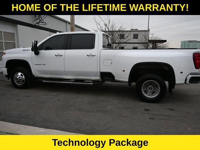 Used 2022 Chevrolet Silverado 3500 High Country w/ Snow Plow Prep/Camper Package image 9
