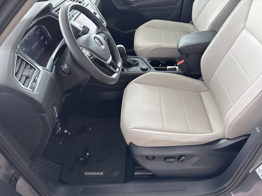 Used 2020 Volkswagen Tiguan SEL image 7