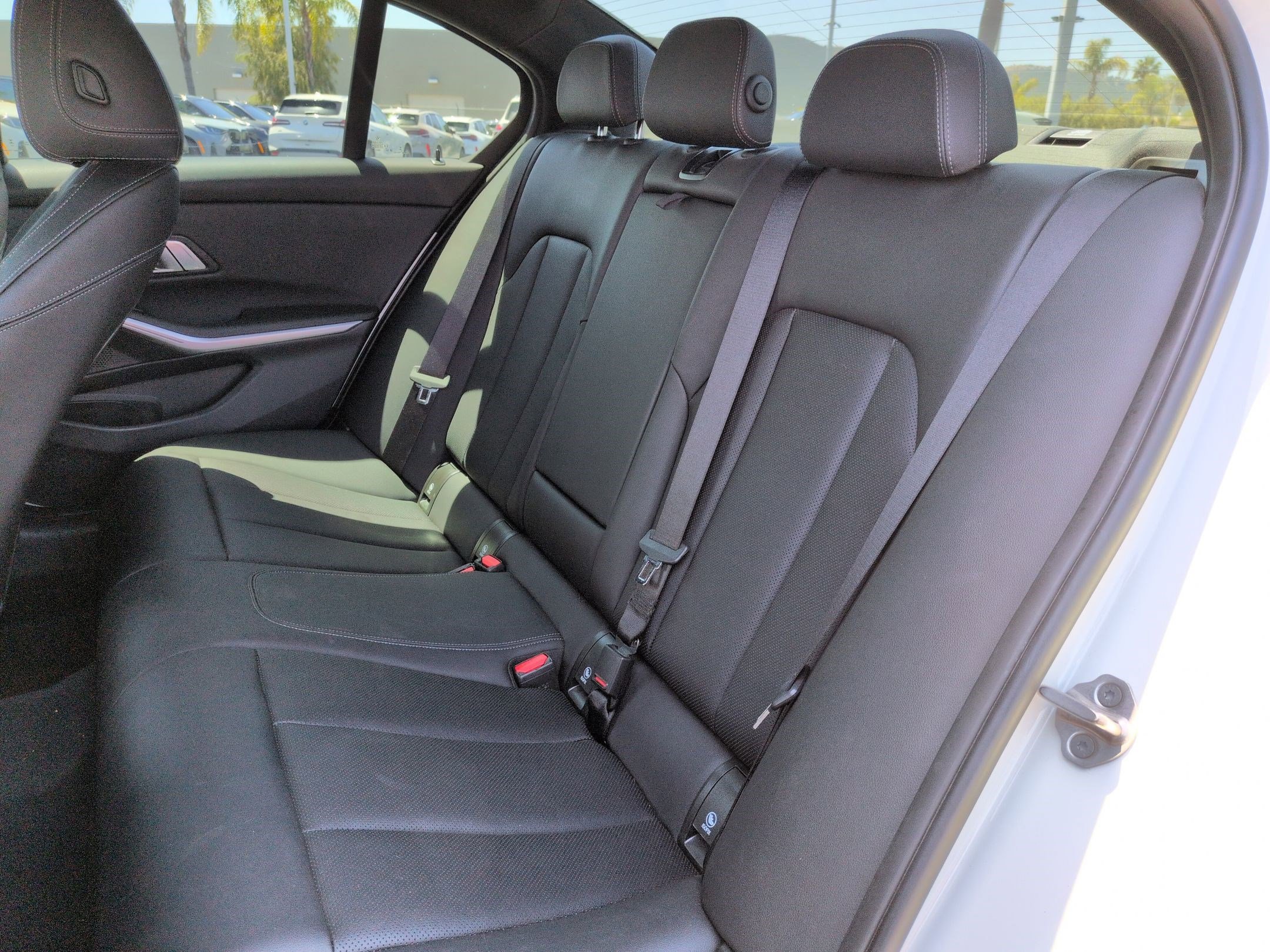 Certified 2023 BMW 330i Sedan w/ Convenience Package RWD image 31