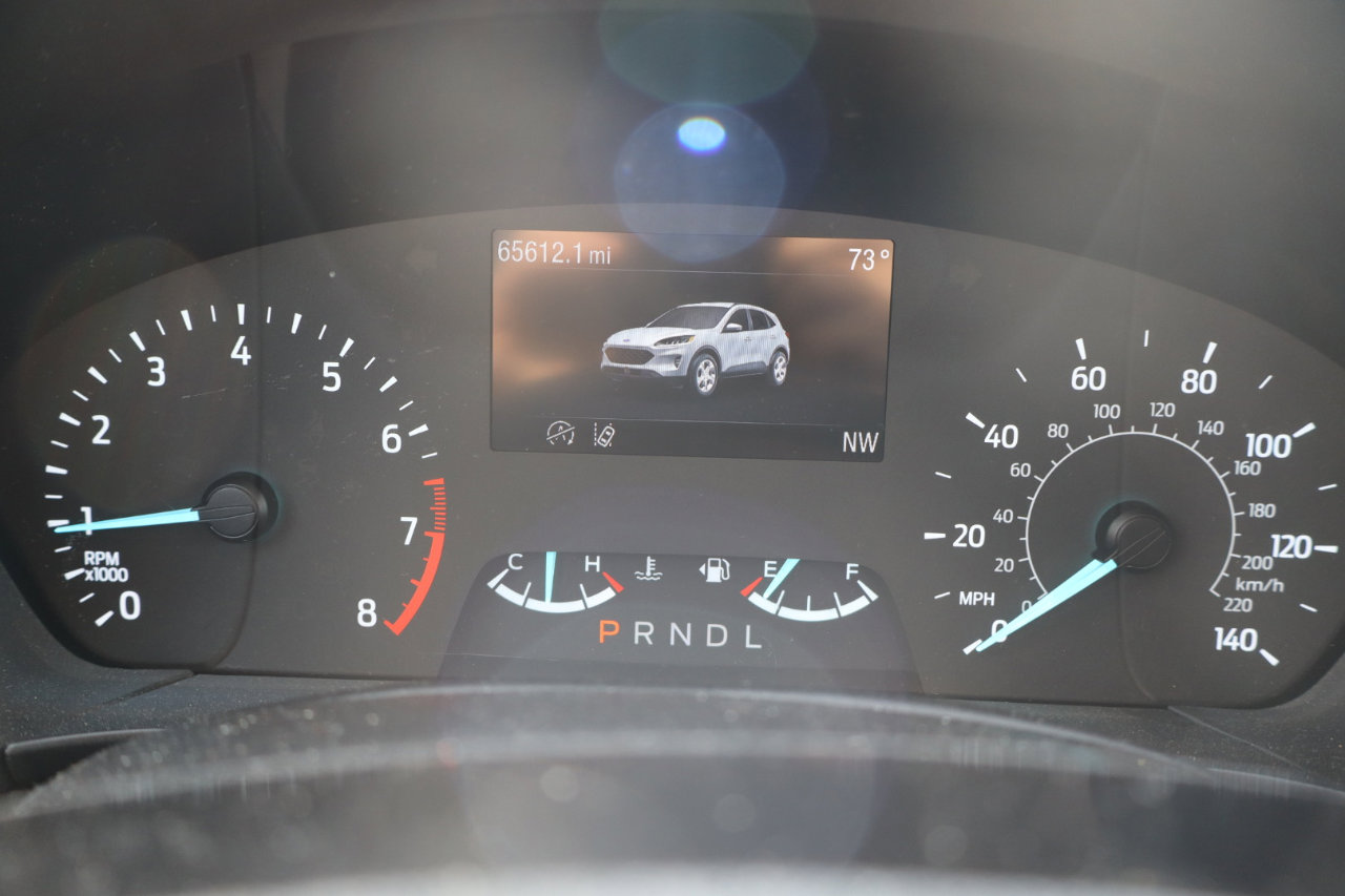 Used 2022 Ford Escape SE w/ Cold Weather Package image 17