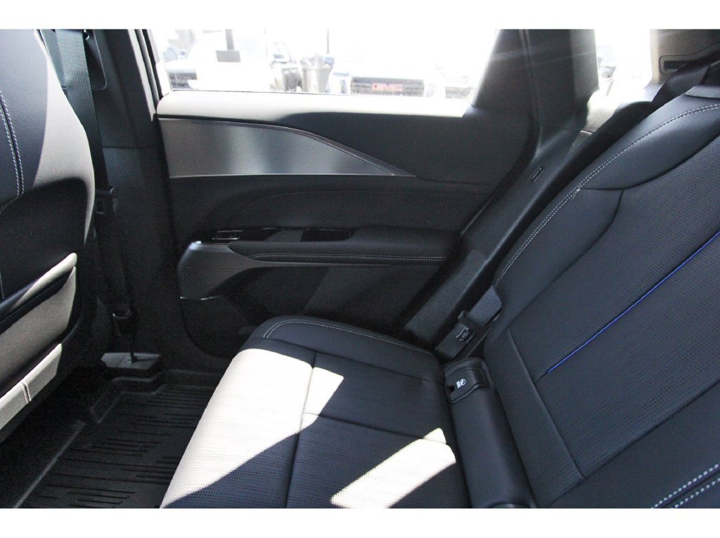 New 2027 Cadillac Vistiq Luxury AWD/4WD image 12