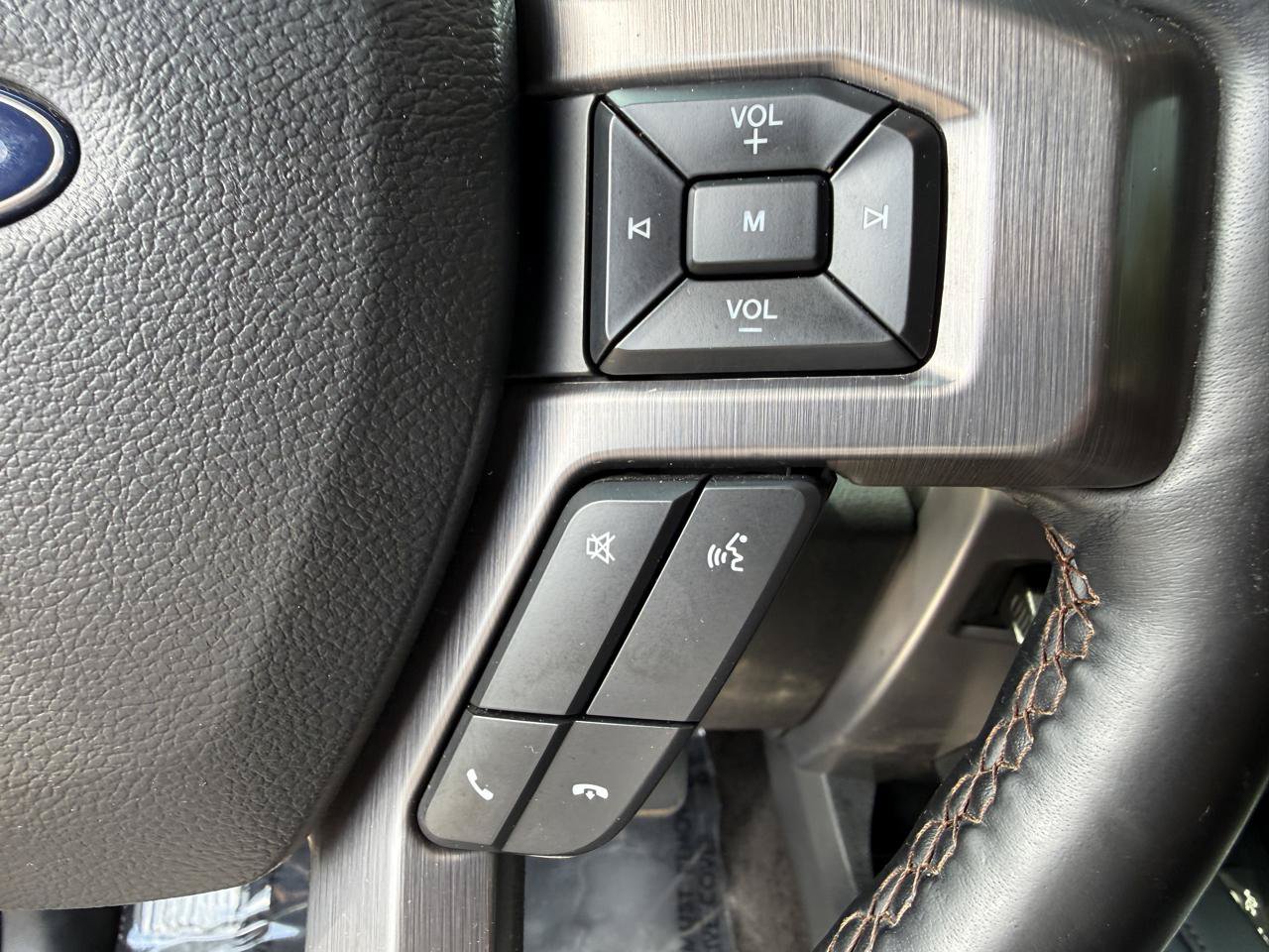 Used 2018 Ford Expedition Platinum AWD/4WD image 22