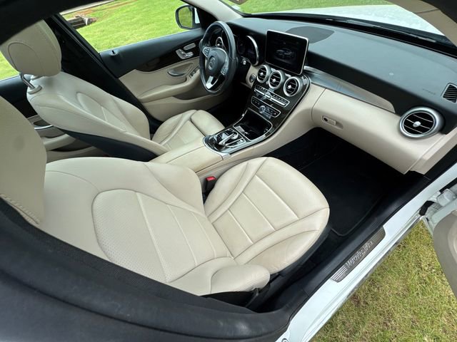 Used 2016 Mercedes-Benz C 300 4MATIC Sedan image 24