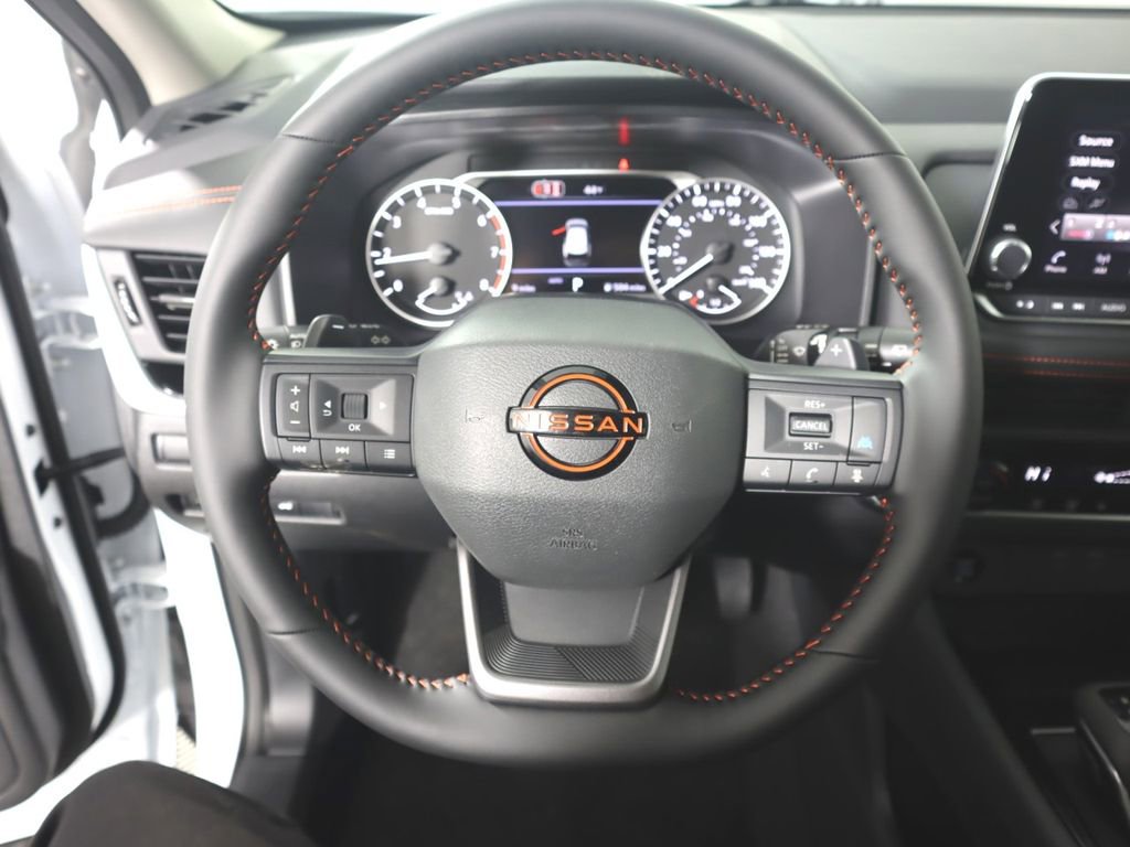 New 2026 Nissan Rogue SV AWD/4WD image 10