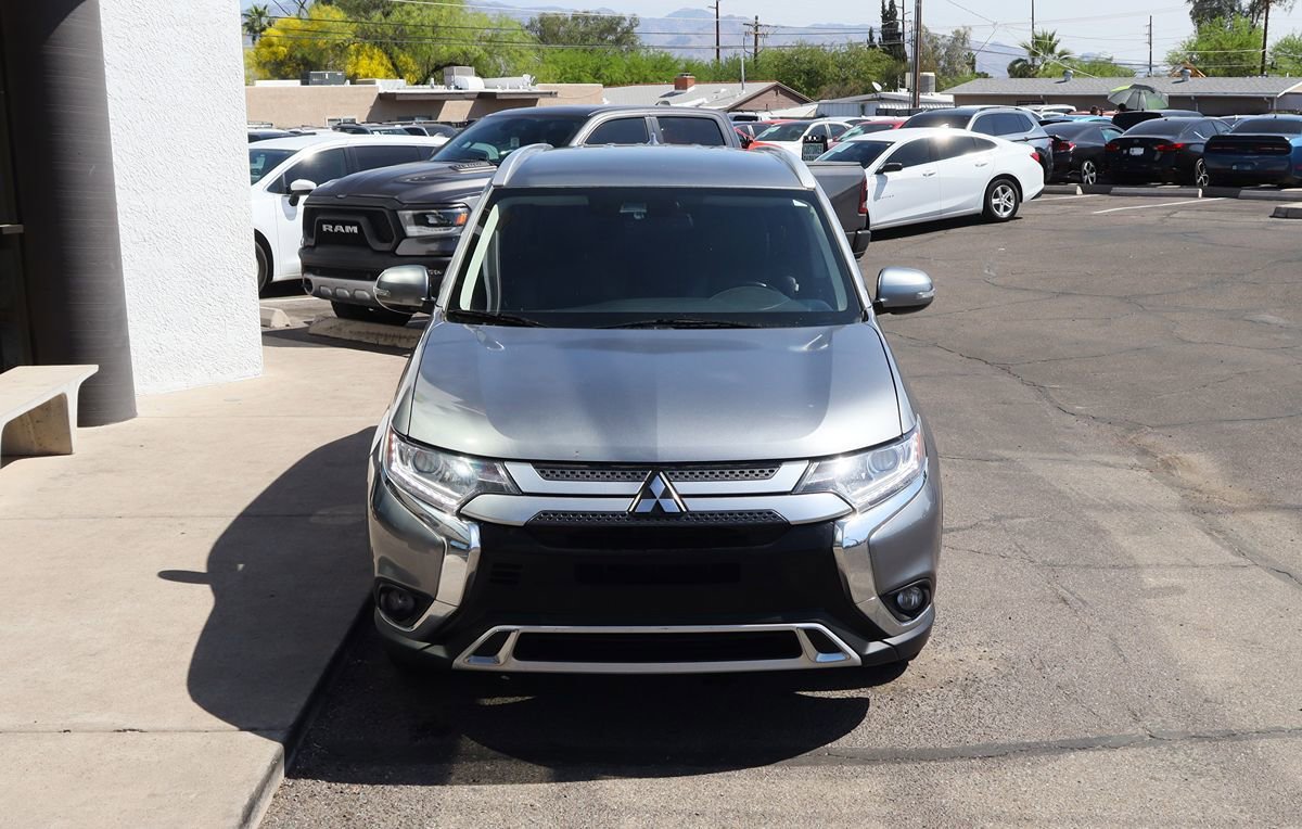 Used 2020 Mitsubishi Outlander SE image 15