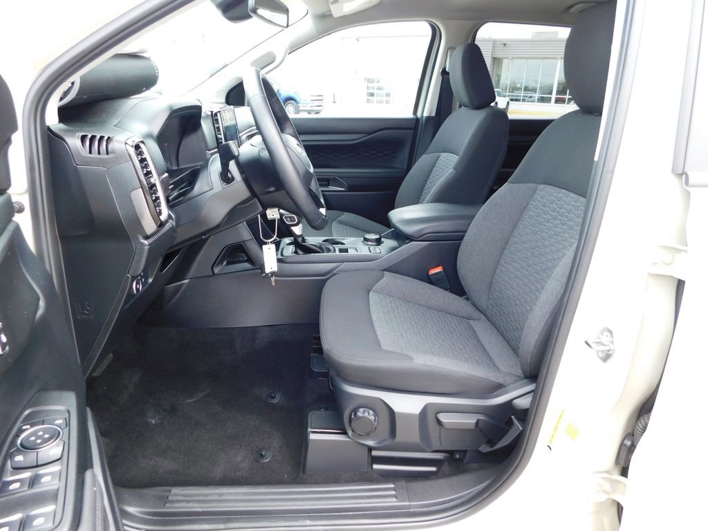 Used 2025 Ford Ranger XLT w/ FX4 Off-Road Package image 17