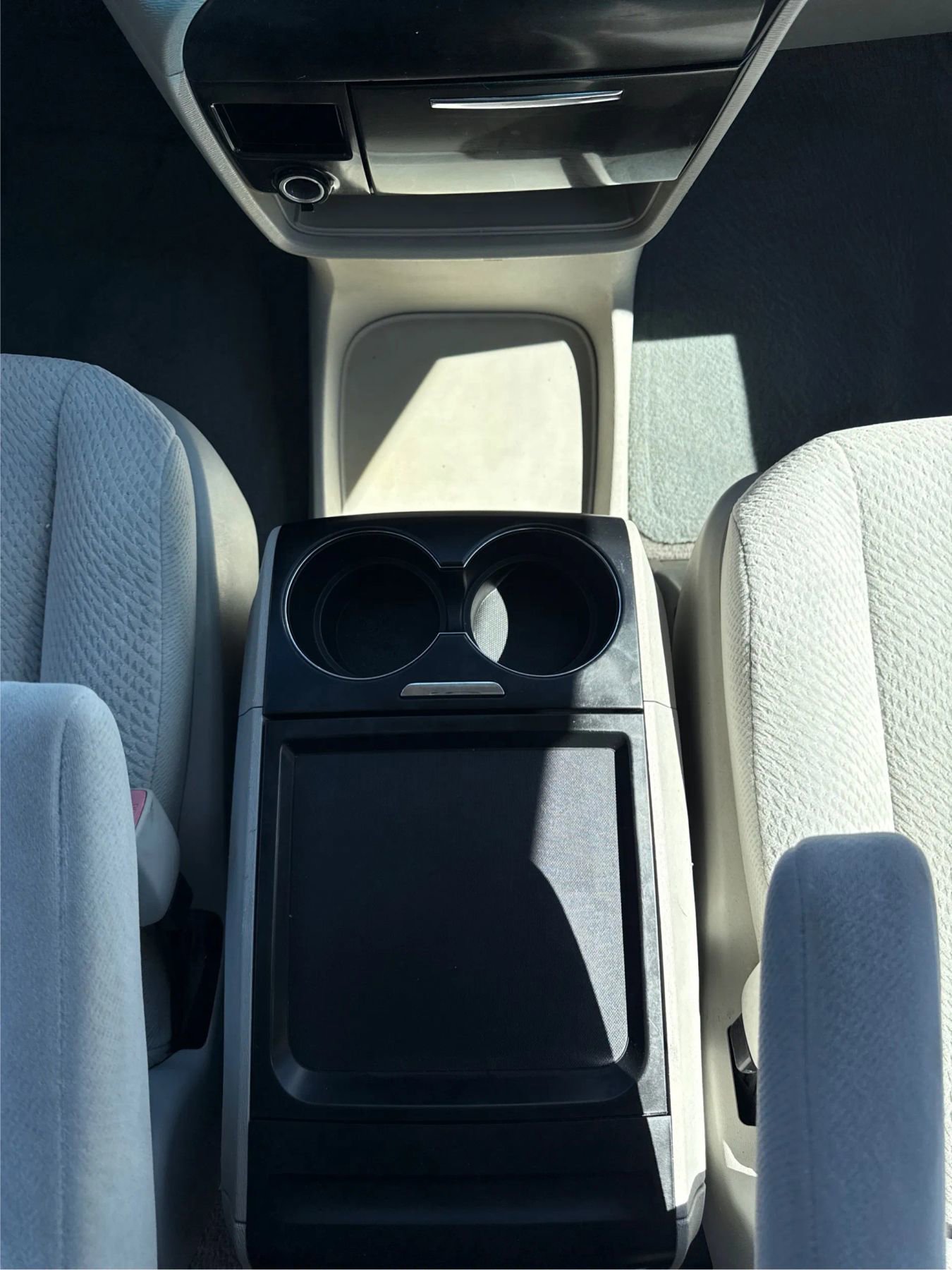 Used 2011 Toyota Sienna LE image 15