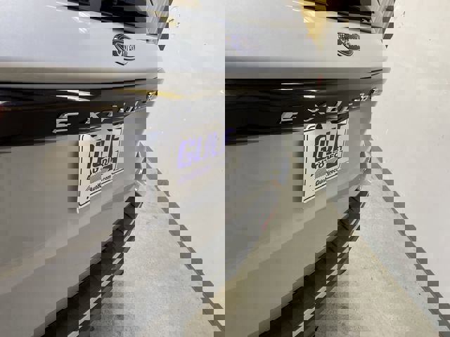 Used 2025 Ford Explorer Active image 17