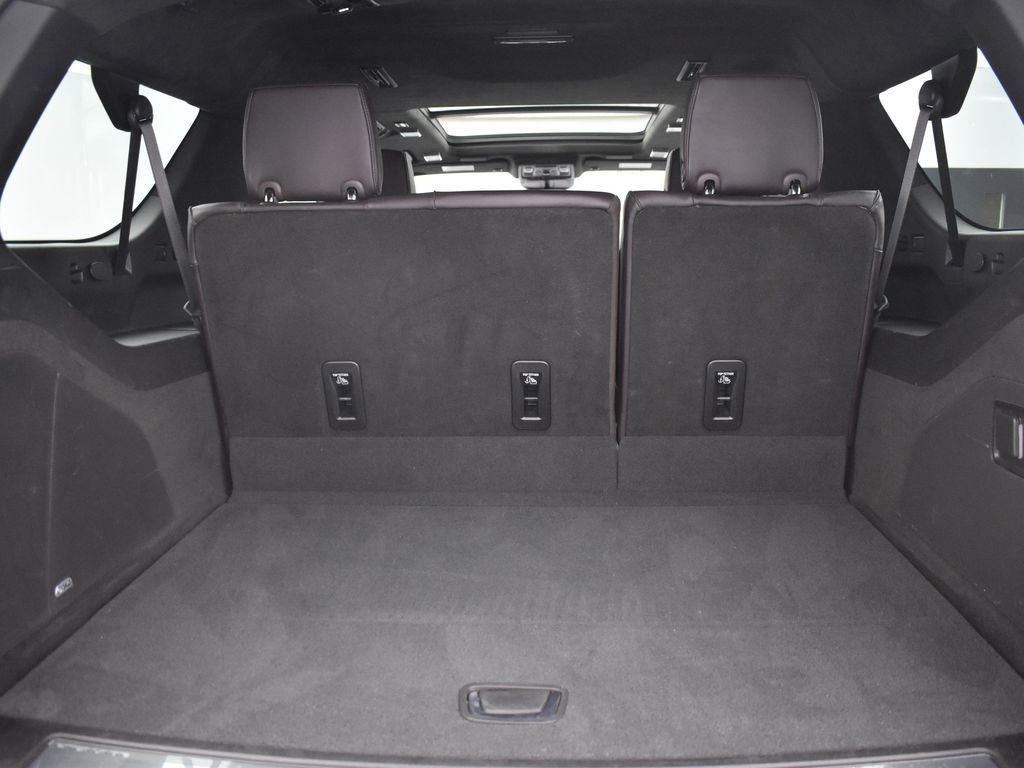 Certified 2023 Cadillac Escalade ESV Sport Platinum w/ LPO, ONYX Package image 33