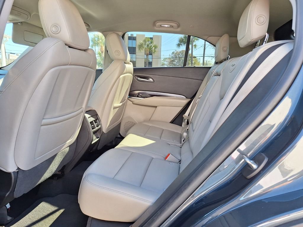 Used 2019 Cadillac XT4 Luxury image 11