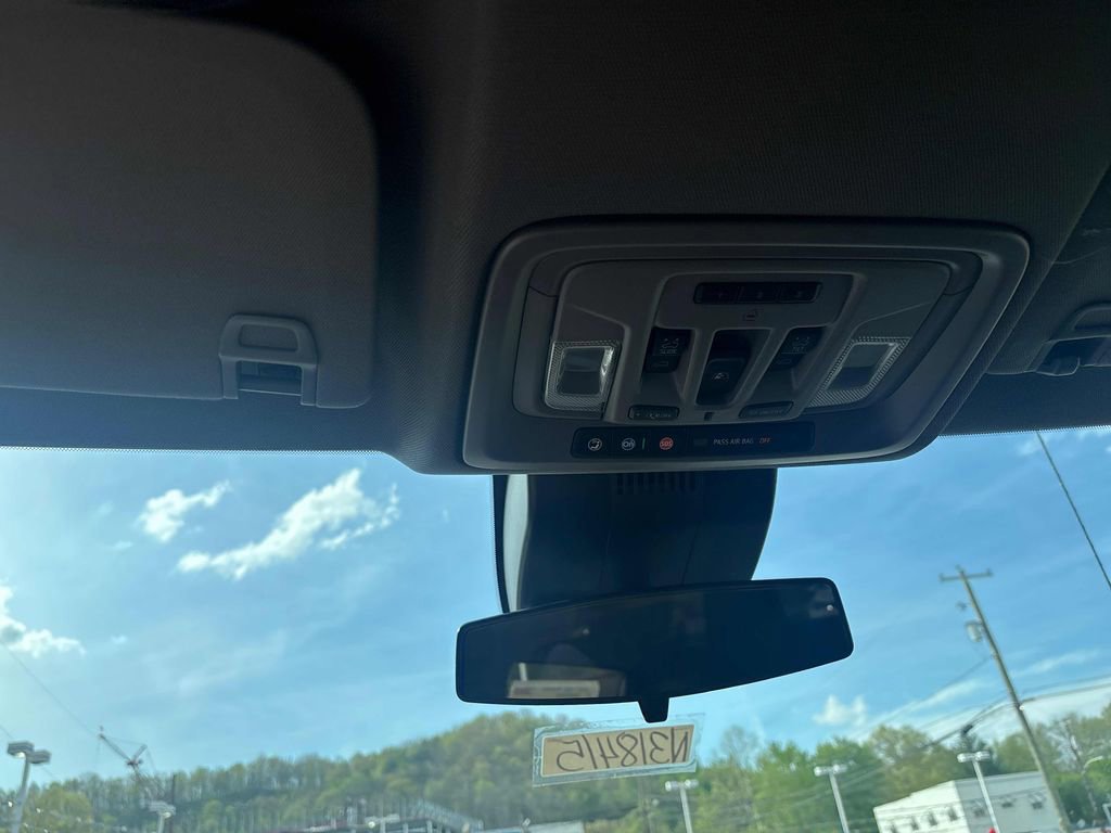 New 2026 GMC Sierra 1500 Elevation w/ Elevation Premium Package AWD/4WD image 21