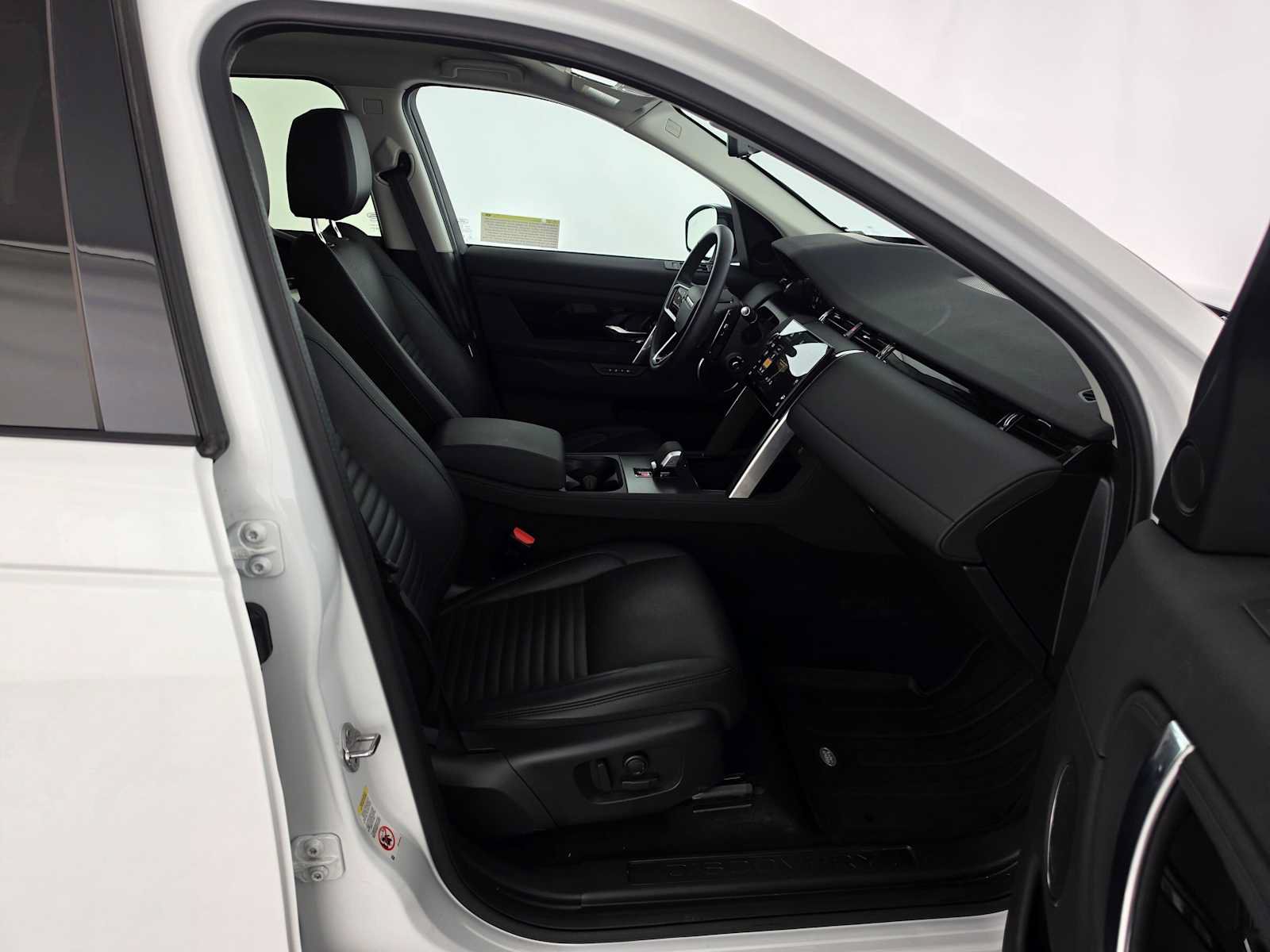 Used 2025 Land Rover Discovery Sport S AWD/4WD image 10