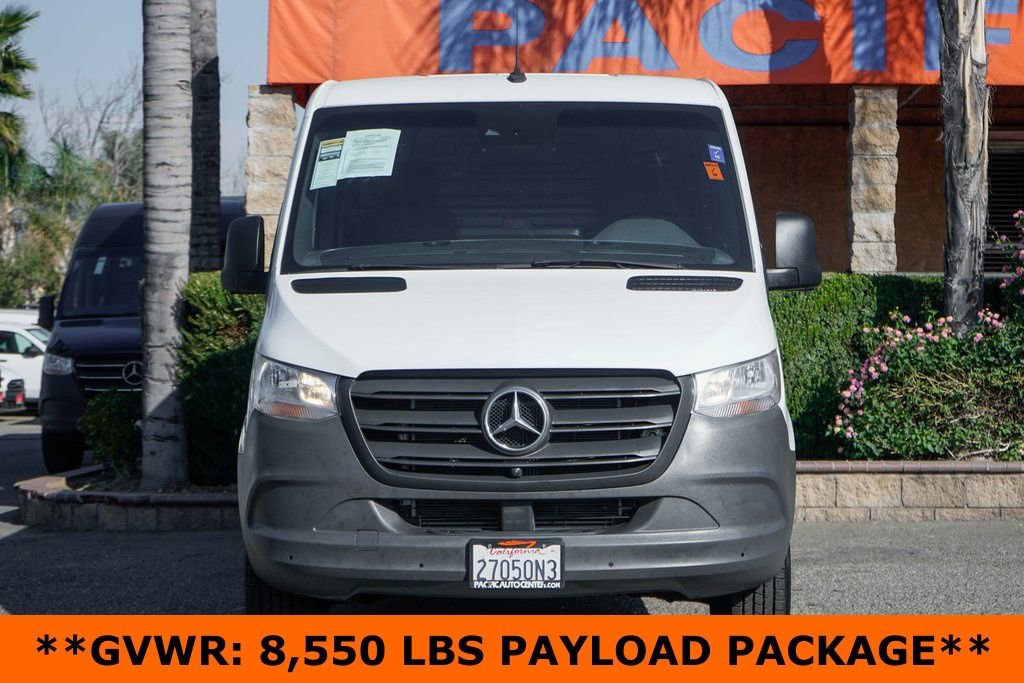Used 2022 Mercedes-Benz Sprinter 1500 image 3